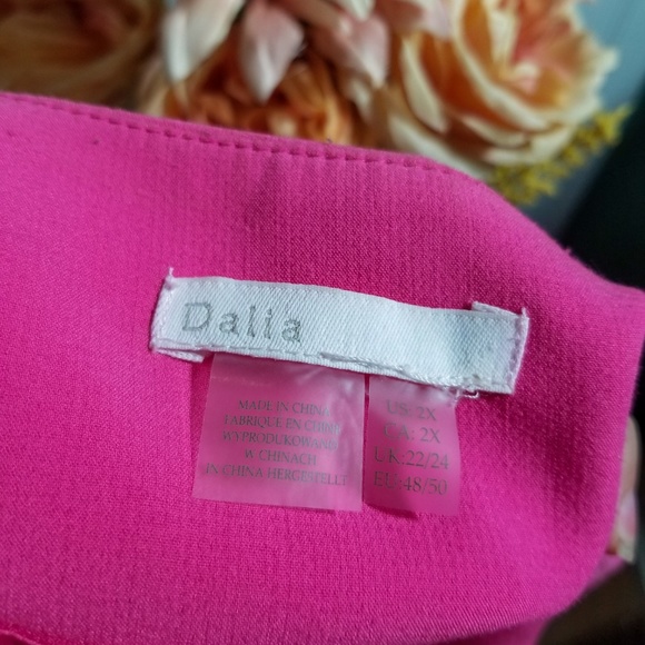 | dalia | pink modern duster coat - Picture 6 of 7